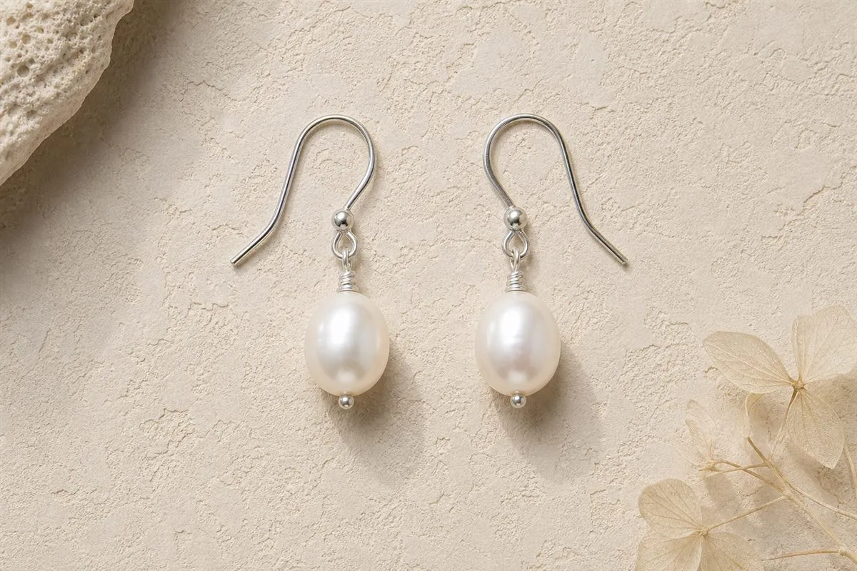 Pearl Drop Earrings Signature